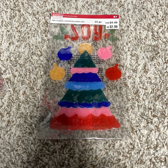 Gel Christmas Cling Set - Picture 3 of 4